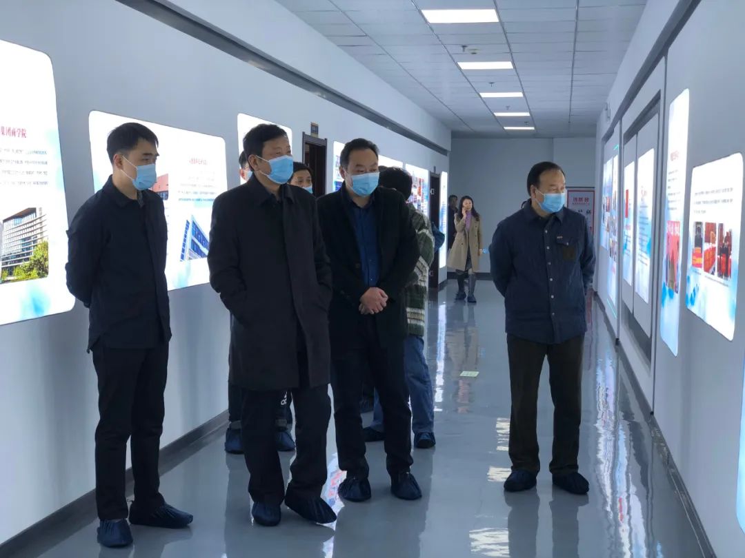 在關(guān)懷中砥礪前行——新鄉(xiāng)市人大常委會副主任職偉一行蒞臨瑞之恩生物調(diào)研指導工作！