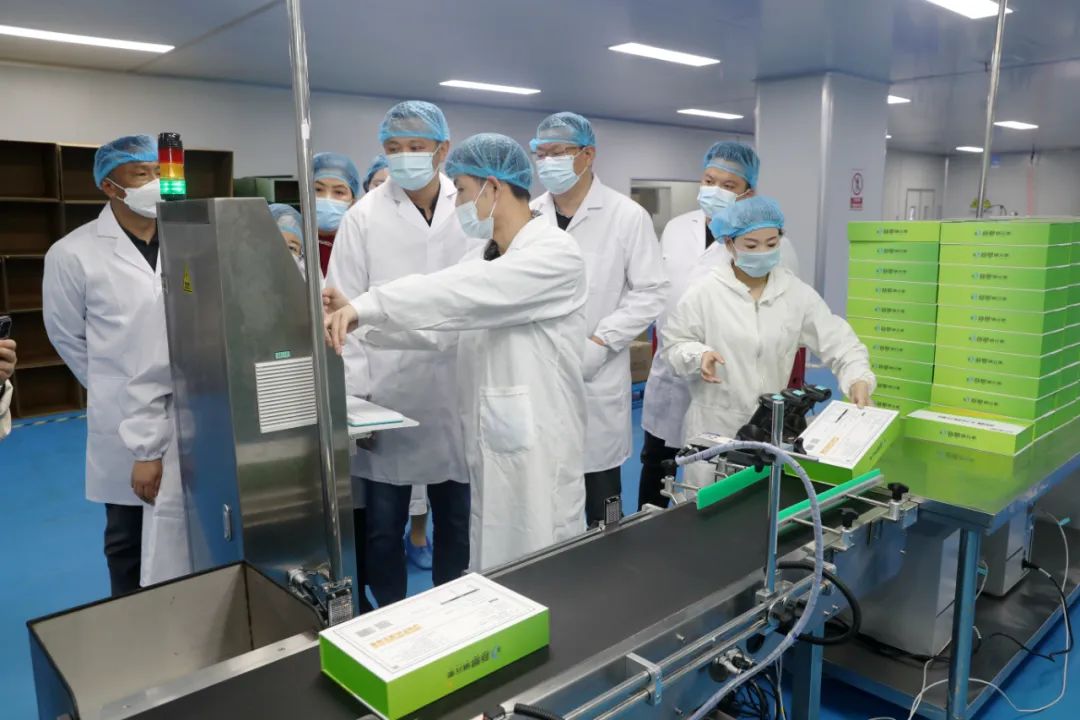 “我們的產品有身份證啦！”