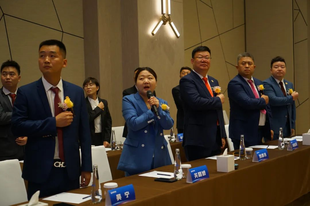 c0e4feb550d9dbadb8741490d33cf247.jpg 迪拜3.jpg